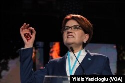 Meral Akşener